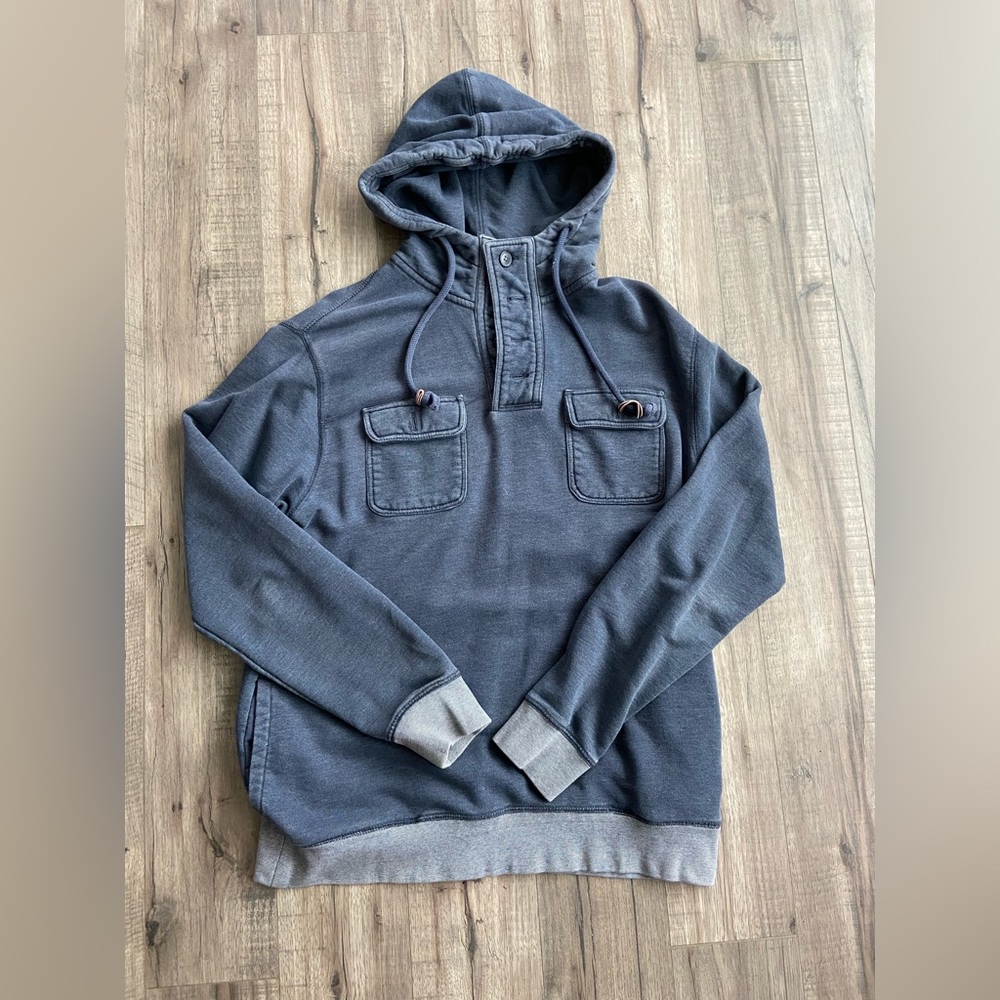 Men’s blue Old Navy hoodie